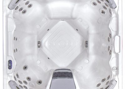 7-Seat Hot Tub Europa