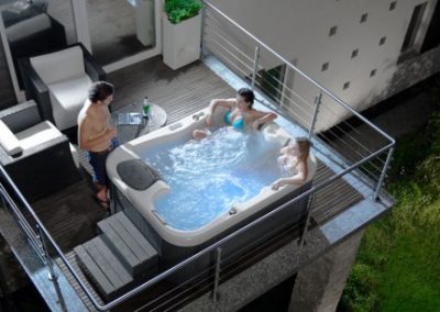 3 Person Hot Tub Iberia